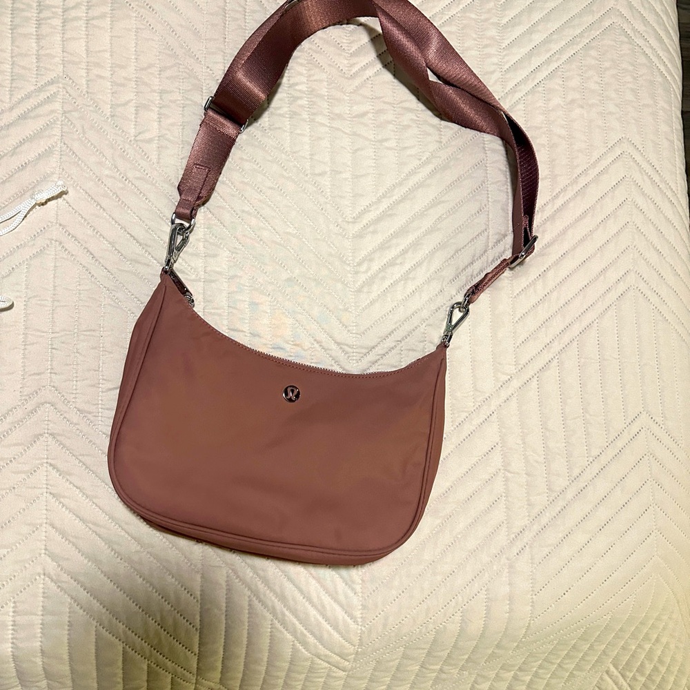 Spiced chai city essentials bag